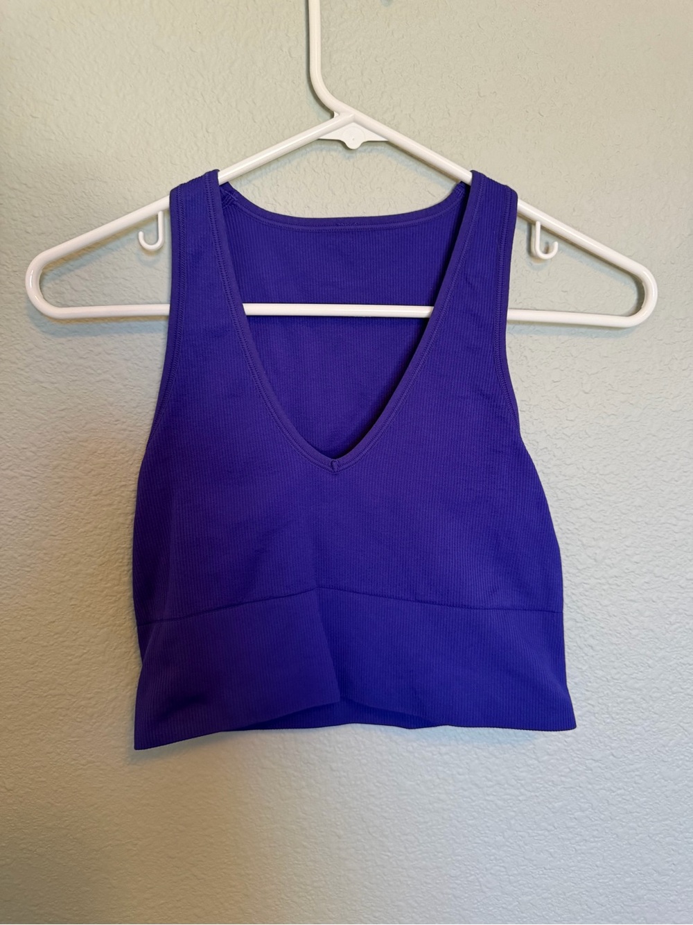 Athleta Vibrant Purple Ribbed V-Neck Crop Tank